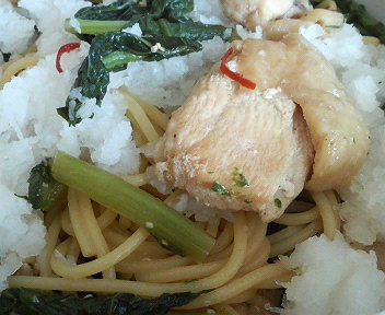 大根と鶏胸肉の和風パスタ